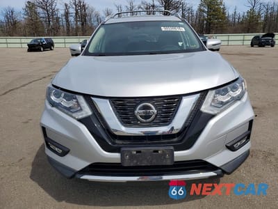 Piąte zdjęcie samochodu w środku: 2020 NISSAN ROGUE SL VIN:5N1AT2MV2LC723893 - miniatura