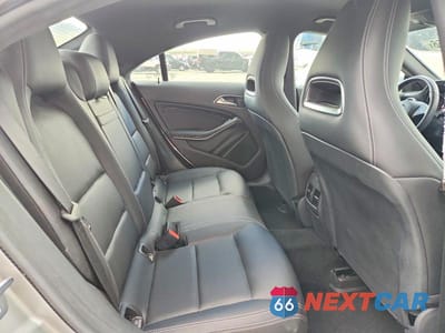 Zdjęcie 10 z 13 samochodu: 2019 MERCEDES-BENZ CLA 250 4MATIC VIN:WDDSJ4GB0KN742656 - miniatura
