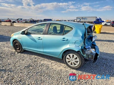 Drugie zdjęcie samochodu z przodu: 2012 TOYOTA PRIUS C ONE VIN:JTDKDTB3XC1014850 - miniatura