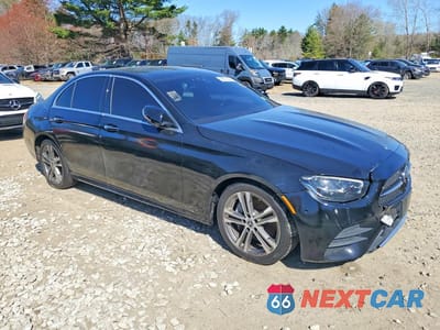 Czwarte zdjęcie samochodu z boku: 2021 MERCEDES-BENZ E 350 4MATIC VIN:W1KZF8EB5MA873697 - miniatura