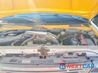 Zdjęcie 12 z 13 samochodu: 1993 FORD E350 AMBULANCE VIN:1FDKE37H7PHA02097 - miniatura