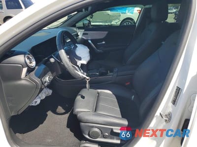 Zdjęcie 7 z 12 samochodu: 2022 MERCEDES-BENZ A 220 VIN:W1K3G4EB2NJ356354 - miniatura