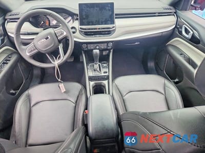 Zdjęcie 8 z 13 samochodu: 2025 JEEP COMPASS LIMITED VIN:3C4NJDCN5ST552763 - miniatura