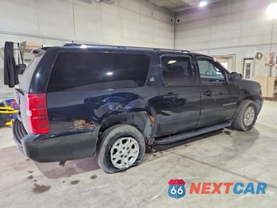Trzecie zdjęcie samochodu z tyłu: 2007 CHEVROLET SUBURBAN K1500 VIN:3GNFK16337G111151 - miniatura