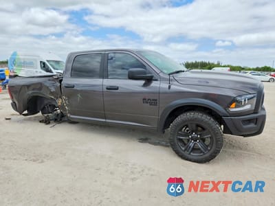 Czwarte zdjęcie samochodu z boku: 2024 RAM 1500 CLASSIC SLT VIN:1C6RR7LGXRS125093 - miniatura