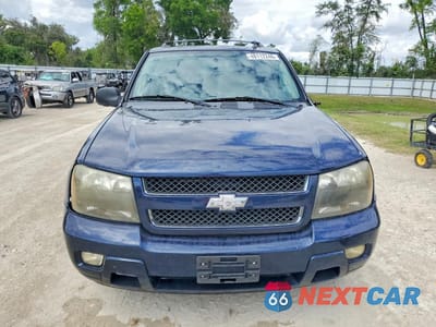 Piąte zdjęcie samochodu w środku: 2008 CHEVROLET TRAILBLAZER LS VIN:1GNDT13S282190449 - miniatura