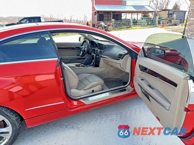 Piąte zdjęcie samochodu w środku: 2012 MERCEDES-BENZ E 350 4MATIC VIN:WDDKJ8JB3CF173622 - miniatura