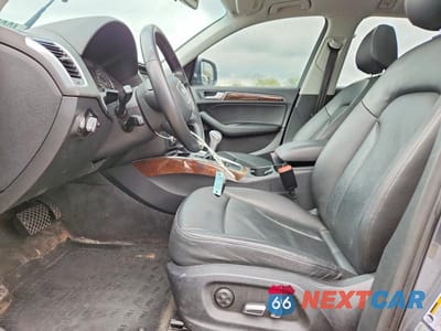 Zdjęcie 7 z 13 samochodu: 2016 AUDI Q5 VIN:WA1C2AFP7GA030841 - miniatura