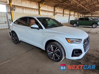 Czwarte zdjęcie samochodu z boku: 2025 AUDI Q5 SPORTBACK PRM PLS 45 VIN:WA15AAFY2S2059669 - miniatura
