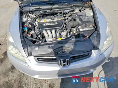 Zdjęcie 11 z 11 samochodu: 2003 HONDA ACCORD LX VIN:1HGCM56363A144457 - miniatura