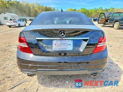 Zdjęcie 6 z 12 samochodu: 2013 MERCEDES-BENZ C 300 4MATIC VIN:WDDGF8AB9DR282304 - miniatura