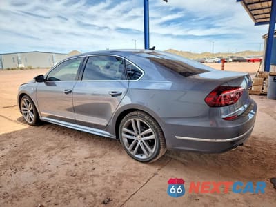 Drugie zdjęcie samochodu z przodu: 2017 VOLKSWAGEN PASSAT R-LINE VIN:1VWDT7A31HC031906 - miniatura
