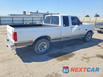 Trzecie zdjęcie samochodu z tyłu: 1992 FORD F150 VIN:1FTEX15N7NKA99293 - miniatura