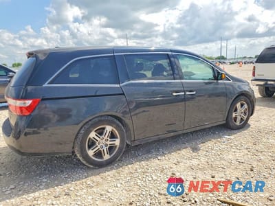 Trzecie zdjęcie samochodu z tyłu: 2012 HONDA ODYSSEY TOURING VIN:5FNRL5H9XCB115158 - miniatura