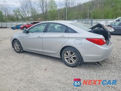 Drugie zdjęcie samochodu z przodu: 2011 HYUNDAI SONATA GLS VIN:5NPEB4AC3BH227799 - miniatura