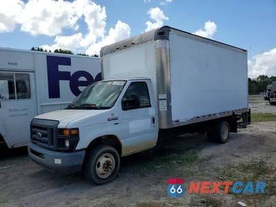 2016 FORD E350 BOX TRUCK 1FDWE3FL5GDC45518 - główne zdjęcie licytacji z USA - miniatura