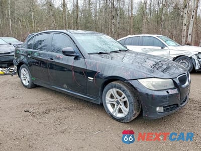 Czwarte zdjęcie samochodu z boku: 2011 BMW 328I VIN:WBAPK7C56BA974326 - miniatura