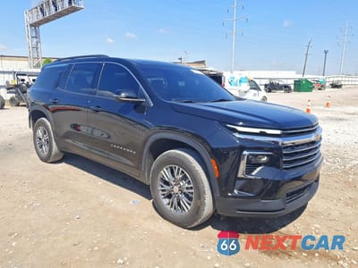 Czwarte zdjęcie samochodu z boku: 2025 CHEVROLET TRAVERSE LT VIN:1GNERGRSXSJ165213 - miniatura