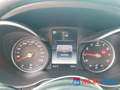 Zdjęcie 9 z 12 samochodu: 2016 MERCEDES-BENZ C 300 4MATIC VIN:55SWF4KB0GU159495 - miniatura