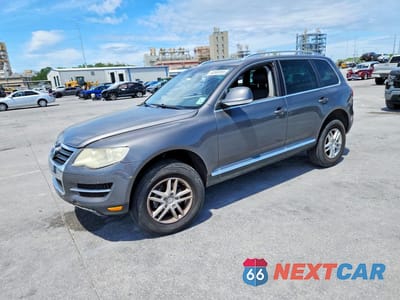 2010 VOLKSWAGEN TOUAREG V6 WVGBF7A95AD002040 - główne zdjęcie licytacji z USA - miniatura