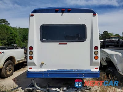 Zdjęcie 6 z 12 samochodu: 2015 FORD ECONOLINE E450 SUPER DUTY CUTAWAY VAN VIN:1FDFE4FS7FDA19752 - miniatura
