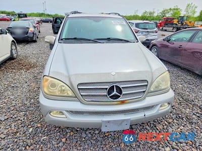 Piąte zdjęcie samochodu w środku: 2003 MERCEDES-BENZ ML 350 VIN:4JGAB57EX3A449774 - miniatura