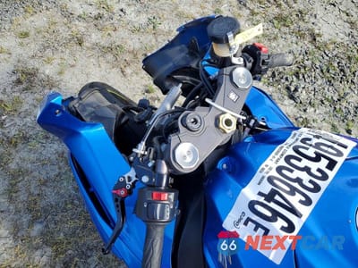 Zdjęcie 7 z 10 samochodu: 2015 SUZUKI GSX-R1000 VIN:JS1GT78A4F2100234 - miniatura