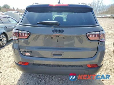 Zdjęcie 6 z 13 samochodu: 2023 JEEP COMPASS LATITUDE VIN:3C4NJDBN6PT548259 - miniatura