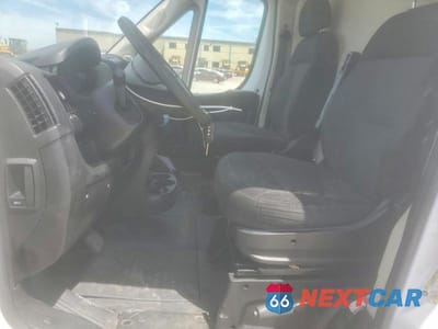 Zdjęcie 7 z 13 samochodu: 2019 RAM PROMASTER 2500 2500 HIGH VIN:3C6TRVCG2KE522865 - miniatura