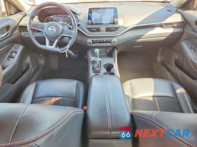 Zdjęcie 8 z 12 samochodu: 2022 NISSAN ALTIMA SR VIN:1N4BL4CW8NN339676 - miniatura