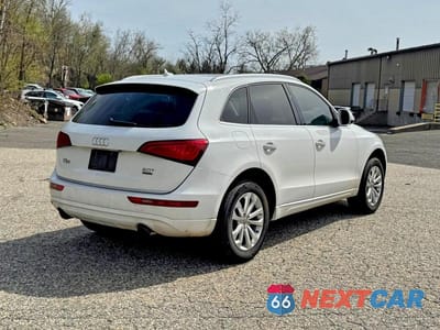 Czwarte zdjęcie samochodu z boku: 2015 AUDI Q5 PREMIUM VIN:WA1CFAFP0FA060489 - miniatura