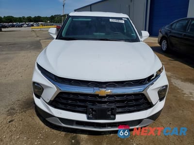 Piąte zdjęcie samochodu w środku: 2025 CHEVROLET BLAZER 2LT VIN:3GNKBCR46SS203889 - miniatura