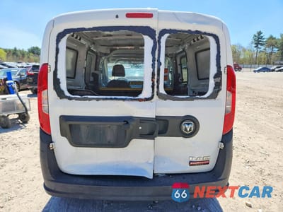 Zdjęcie 6 z 13 samochodu: 2016 RAM PROMASTER CITY VIN:ZFBERFAT9G6C31595 - miniatura
