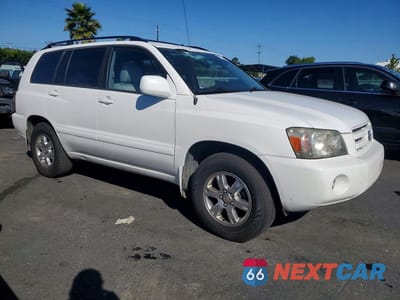 Czwarte zdjęcie samochodu z boku: 2006 TOYOTA HIGHLANDER LIMITED VIN:JTEDP21A960097803 - miniatura