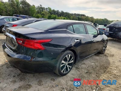 Trzecie zdjęcie samochodu z tyłu: 2018 NISSAN MAXIMA 3.5 S VIN:1N4AA6AP4JC400097 - miniatura