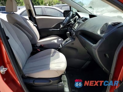 Zdjęcie 7 z 13 samochodu: 2013 MAZDA 5 SPORT AUTOMATIC VIN:JM1CW2BL0D0156589 - miniatura