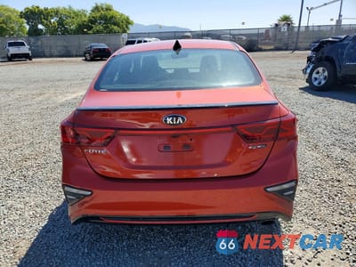 Zdjęcie 6 z 13 samochodu: 2021 KIA FORTE GT LINE VIN:3KPF34AD2ME390204 - miniatura