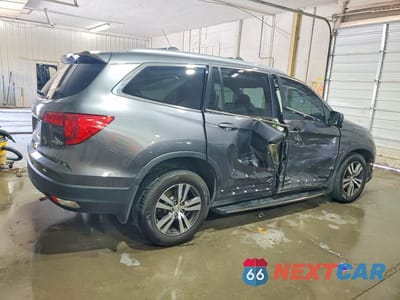 Trzecie zdjęcie samochodu z tyłu: 2016 HONDA PILOT EXL VIN:5FNYF6H52GB089084 - miniatura