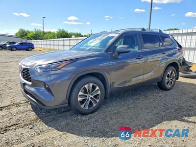 2024 TOYOTA HIGHLANDER XLE 5TDKDRBH8RS568852 - główne zdjęcie licytacji z USA - miniatura