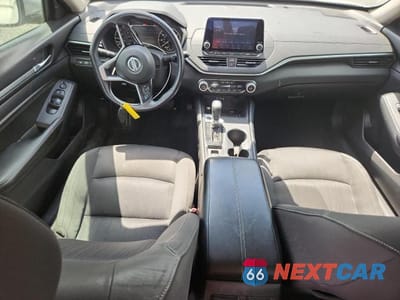 Zdjęcie 8 z 13 samochodu: 2019 NISSAN ALTIMA SV VIN:1N4BL4DV1KC146220 - miniatura