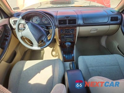 Zdjęcie 8 z 11 samochodu: 2002 SUBARU FORESTER L VIN:JF1SF63572H722948 - miniatura