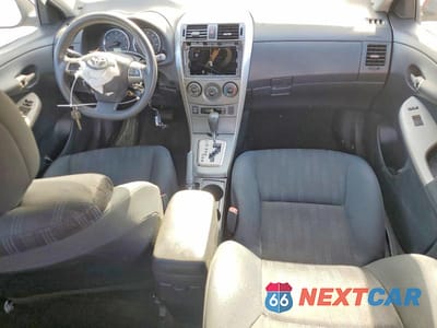 Zdjęcie 8 z 12 samochodu: 2011 TOYOTA COROLLA S VIN:2T1BU4EE8BC732815 - miniatura