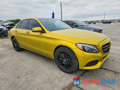 Czwarte zdjęcie samochodu z boku: 2016 MERCEDES-BENZ C 300 4MATIC VIN:55SWF4KB9GU118458 - miniatura