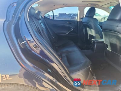 Zdjęcie 10 z 13 samochodu: 2007 LEXUS IS 350 BASE VIN:JTHBE262472008985 - miniatura