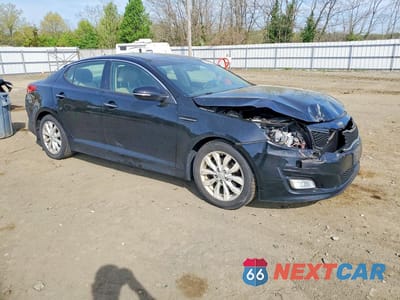 Czwarte zdjęcie samochodu z boku: 2015 KIA OPTIMA EX VIN:5XXGN4A77FG353958 - miniatura