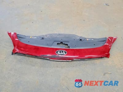 Zdjęcie 12 z 13 samochodu: 2018 KIA STINGER GT1 VIN:KNAE45LC6J6025168 - miniatura
