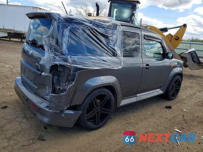 Trzecie zdjęcie samochodu z tyłu: 2009 HONDA ELEMENT SC VIN:5J6YH18909L000655 - miniatura