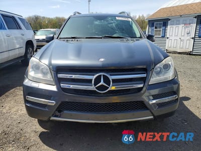 Piąte zdjęcie samochodu w środku: 2012 MERCEDES-BENZ GL 350 BLUETEC VIN:4JGBF2FE4CA794484 - miniatura