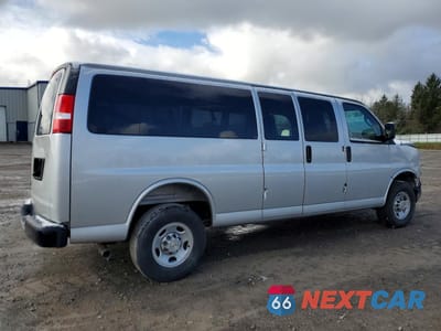 Trzecie zdjęcie samochodu z tyłu: 2025 CHEVROLET EXPRESS G3500 LS VIN:1GAZGNFP1S1262331 - miniatura