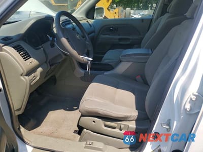Zdjęcie 7 z 14 samochodu: 2006 HONDA PILOT EX VIN:5FNYF284X6B028547 - miniatura